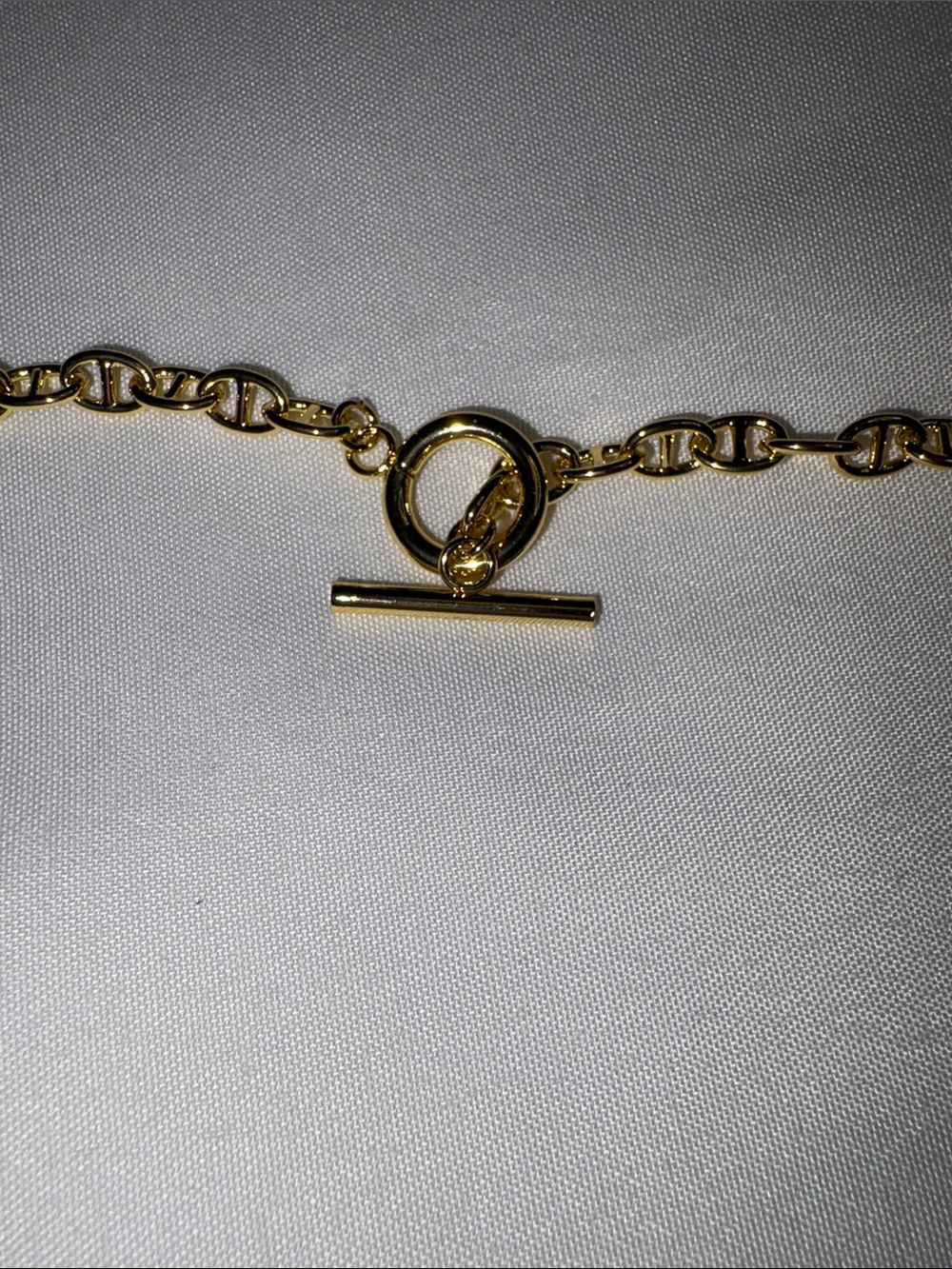 Sahira Taylor Toggle 16” Necklace 18k gold plated chain link NWT - Picture 4 of 4